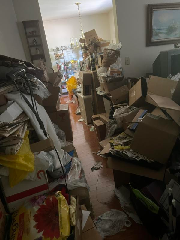 Picture of a hoarder house NJR cleaned out in Monroe, CT
