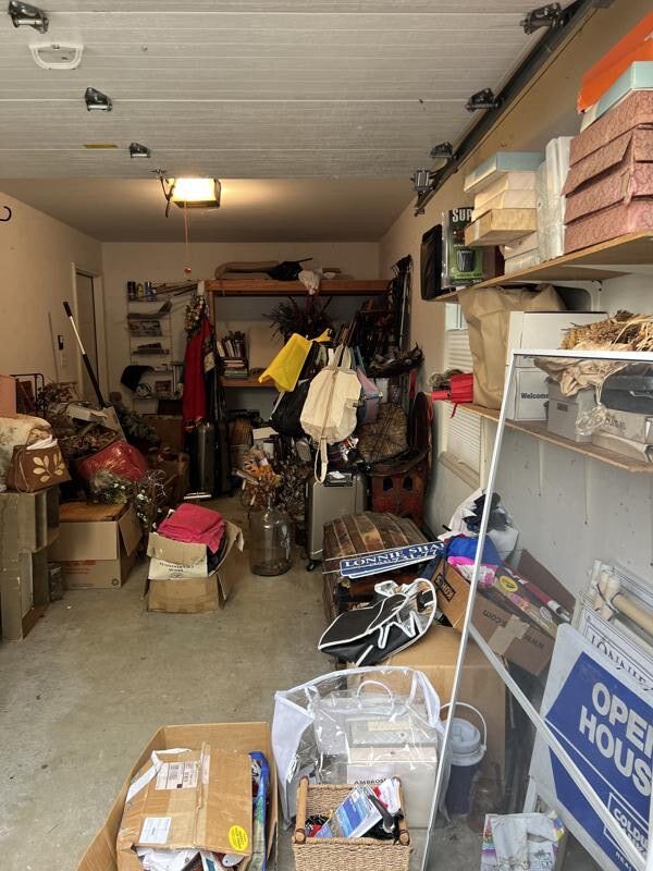 A photo of a garage in Ridgefield, CT NJR emptied